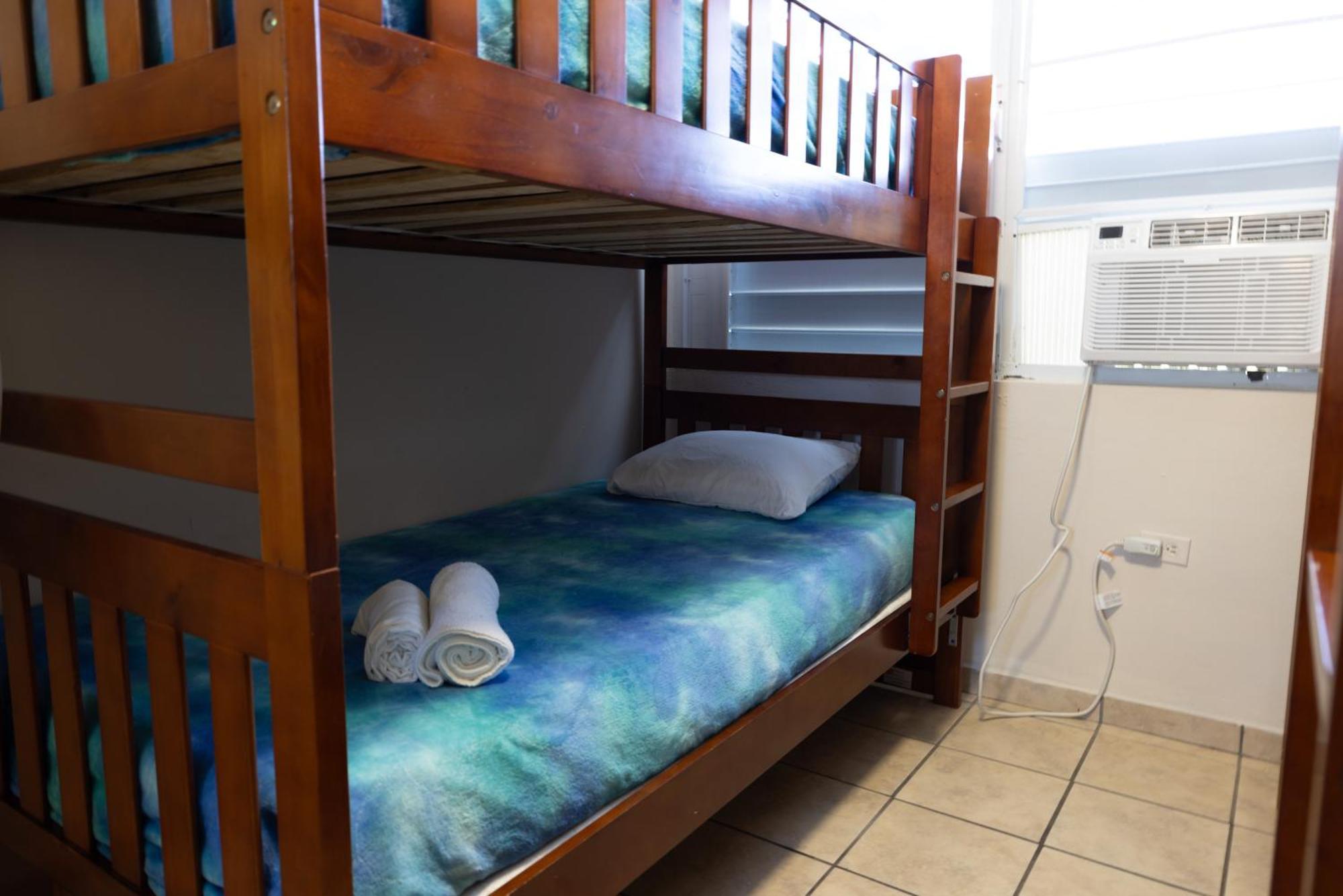 Montones Beach Apartment C-3 Исабела Екстериор снимка